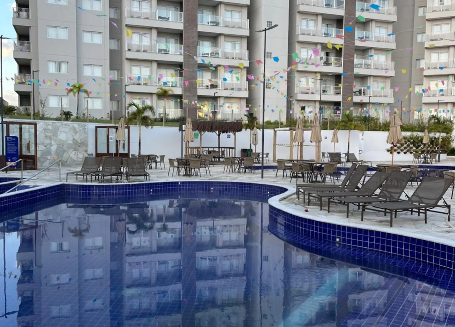 Ξενοδοχείο με διαμερίσματα Eco Towers Resort Caldas Novas